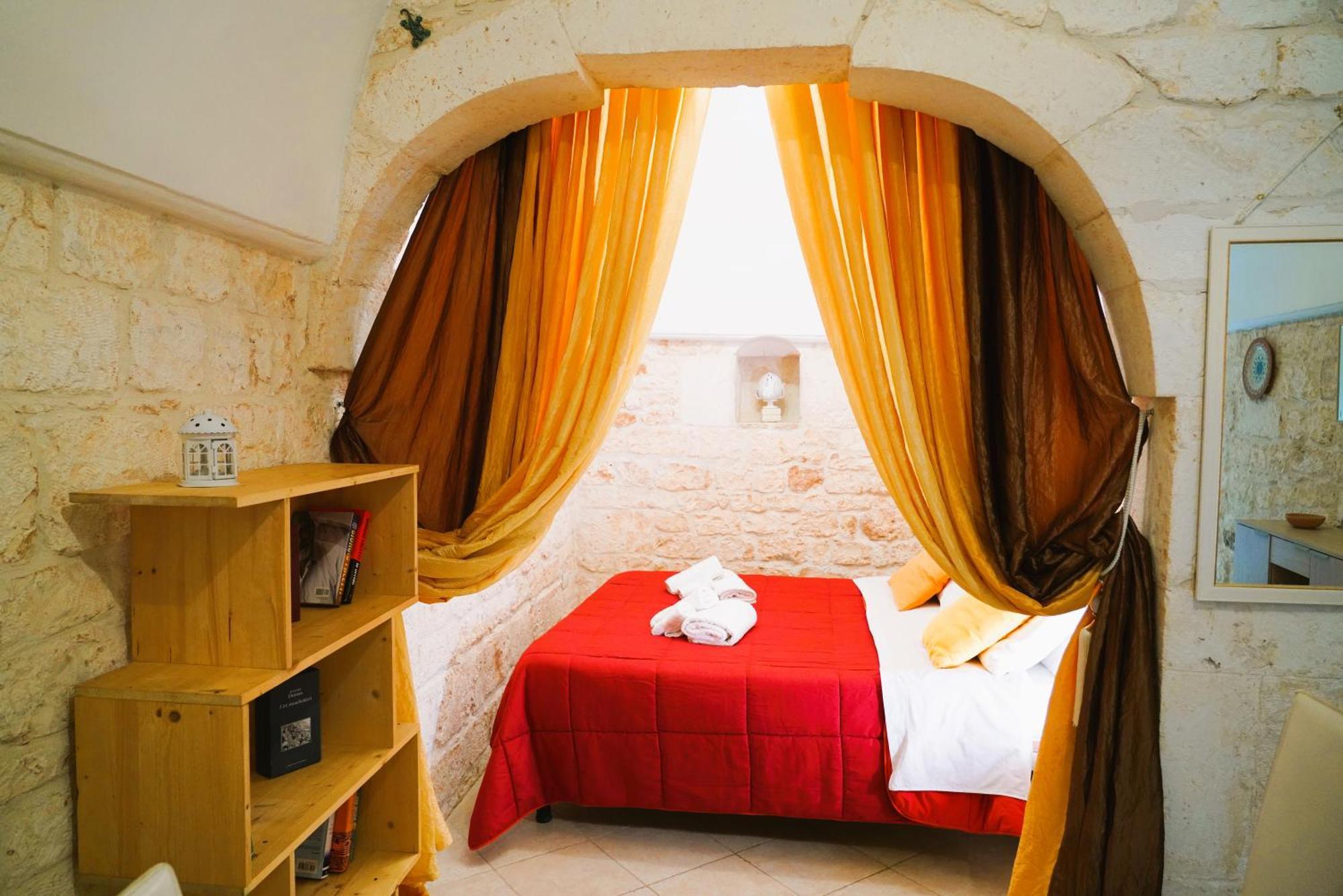 Casa Lythos - Confort Nel Cuore Di Ostuni Villa Екстериор снимка